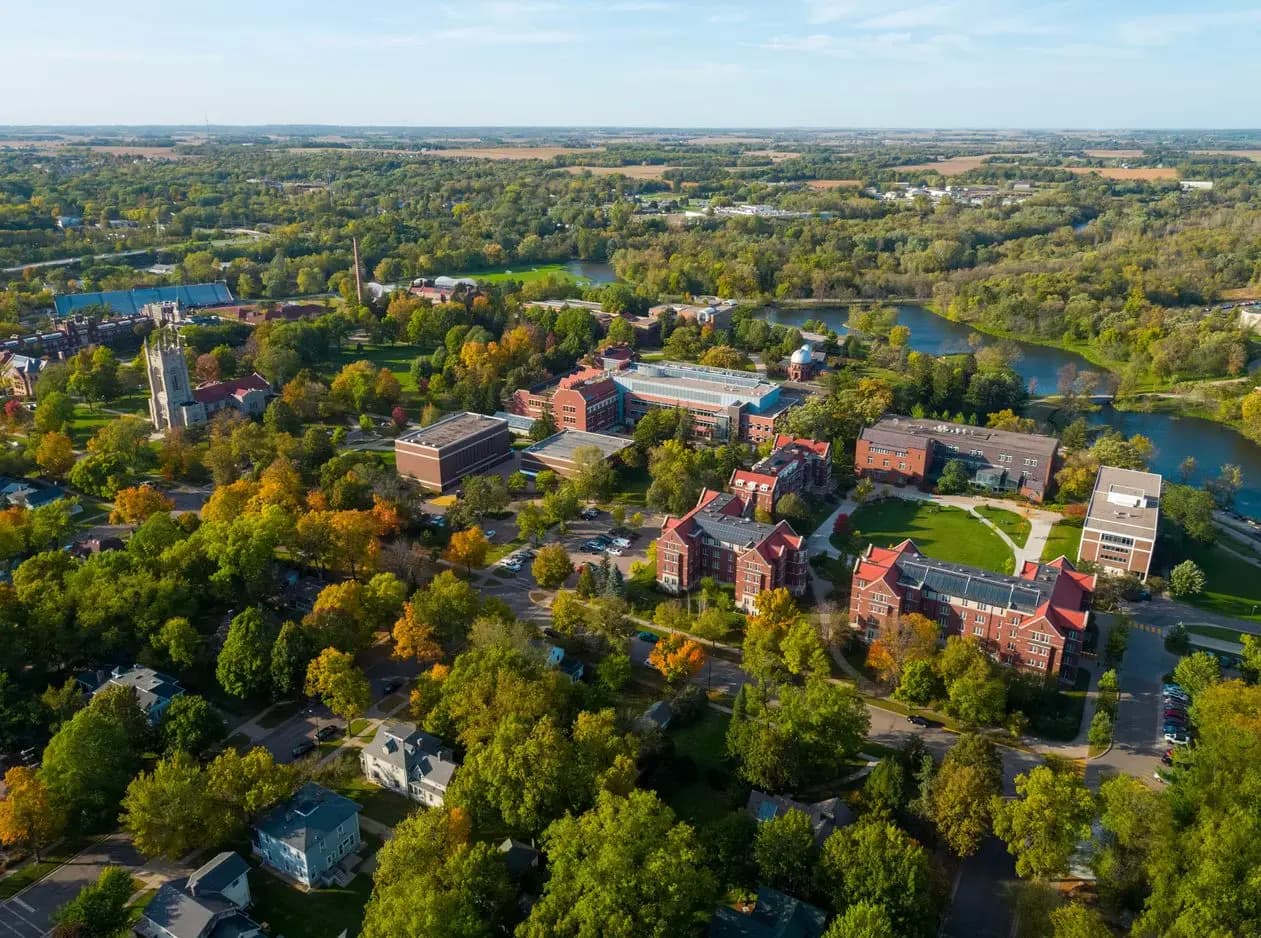 Carleton College campus image