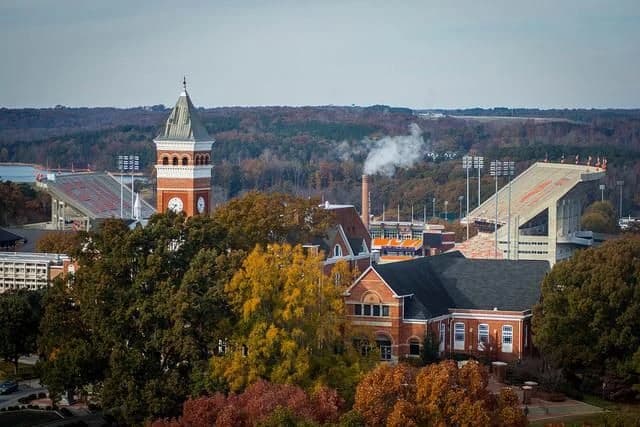Campus / aerial photo