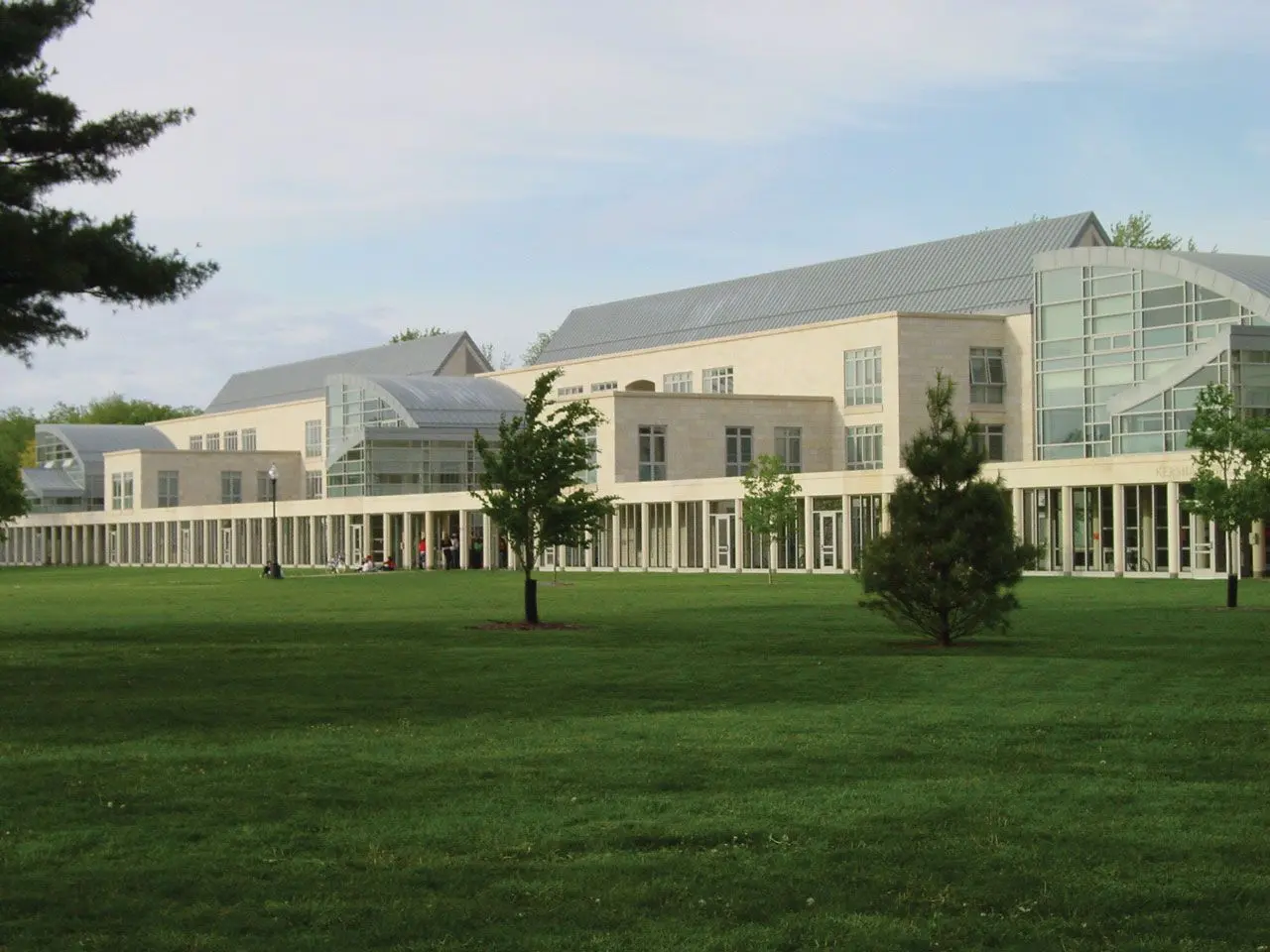 Grinnell College campus image