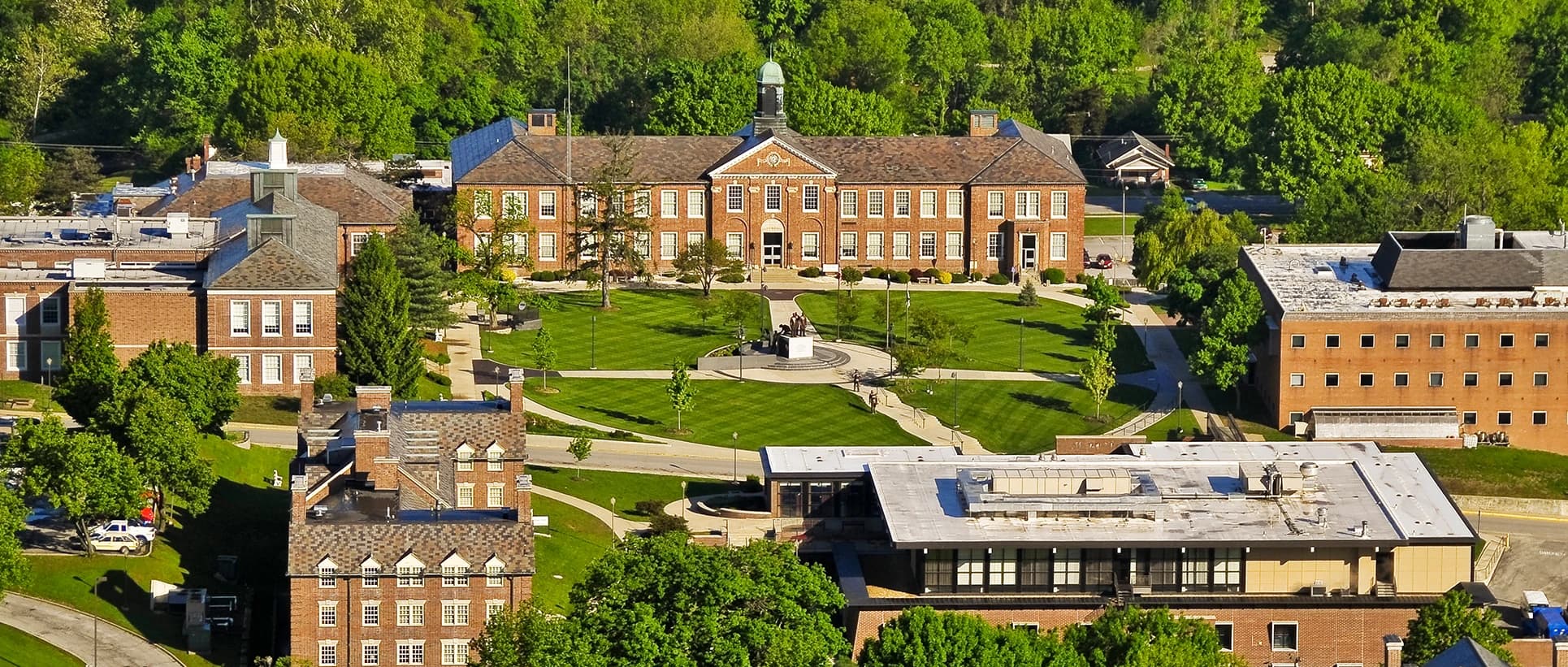 Campus / aerial photo