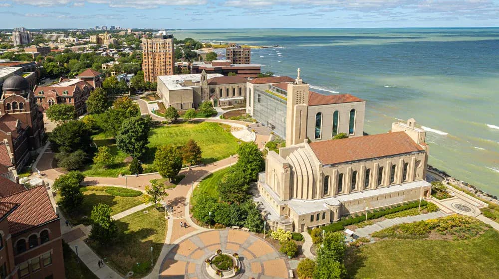 Loyola University Chicago campus image