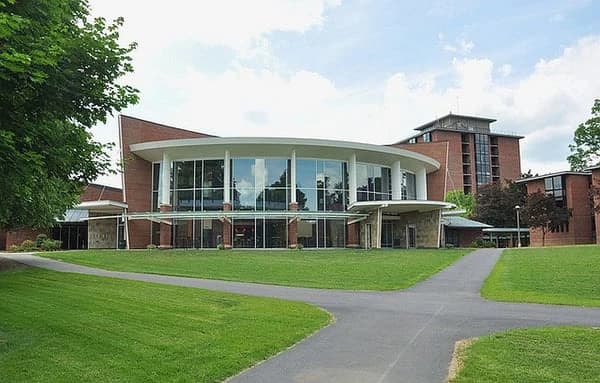 Skidmore College campus image