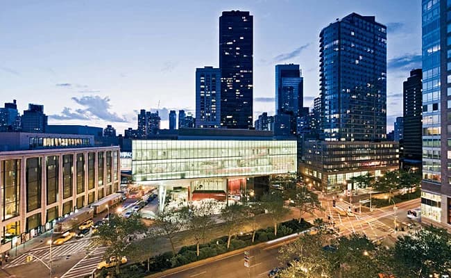 The Juilliard School campus image