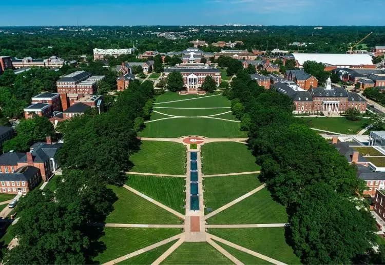Campus / aerial photo
