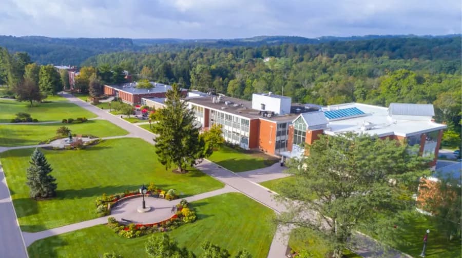 Campus / aerial photo