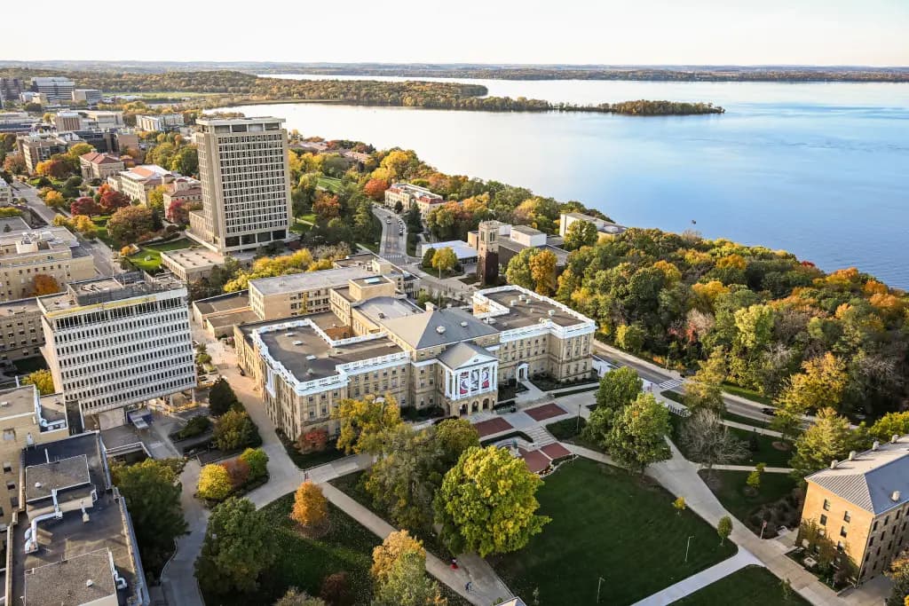 Campus / aerial photo