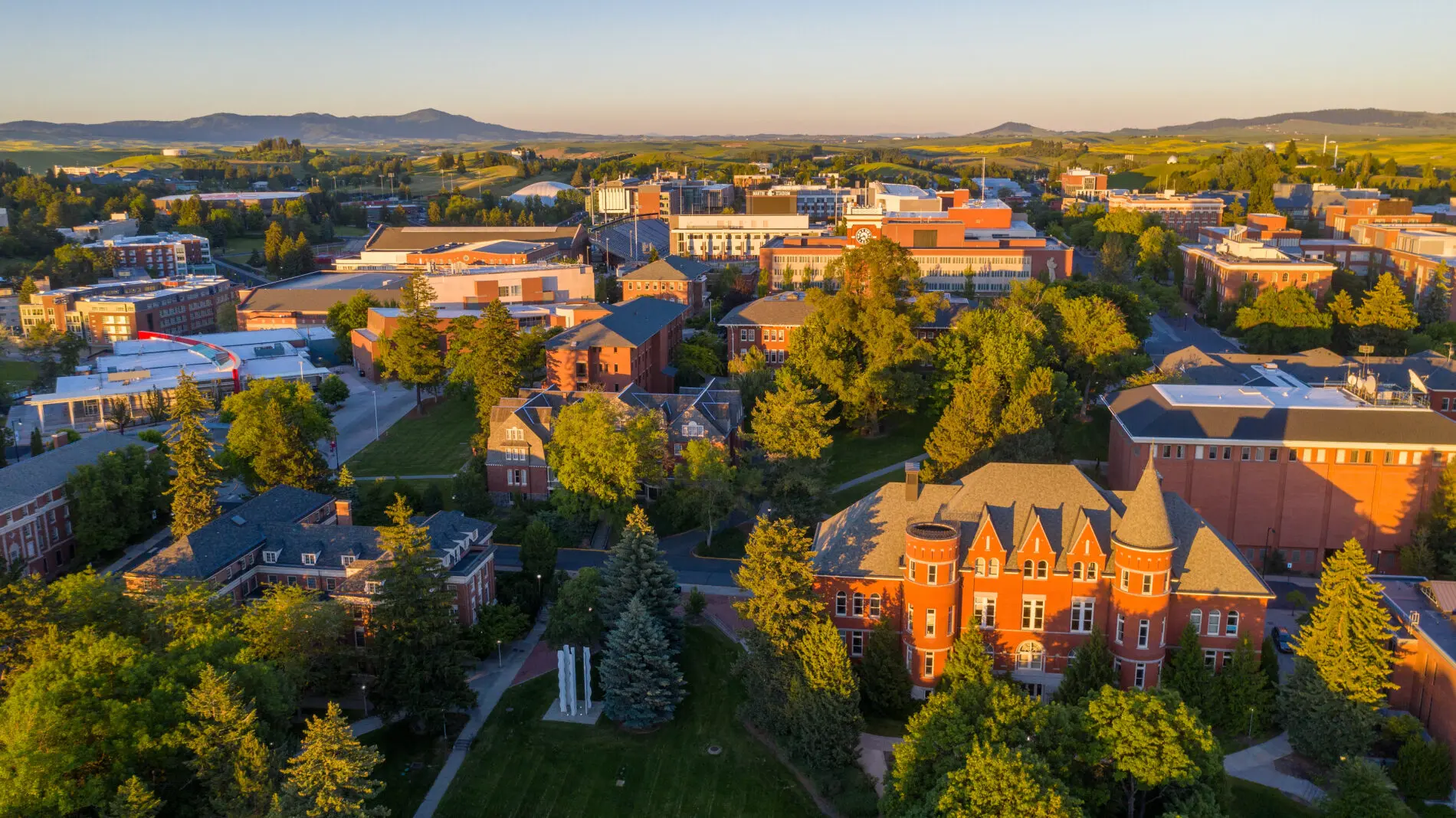Campus / aerial photo